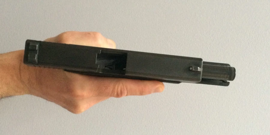 Verificarea vizuală a camerei cartușului.